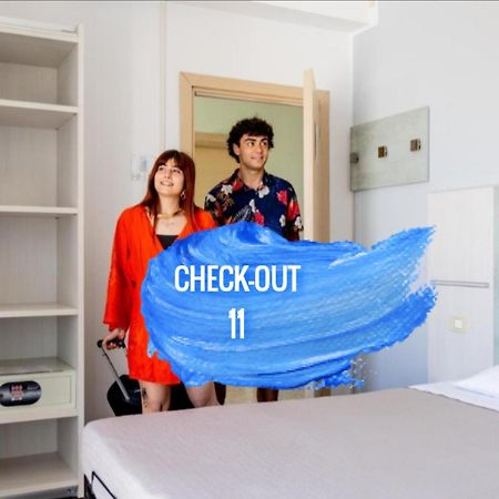 Hotel Kim Rimini Luaran gambar