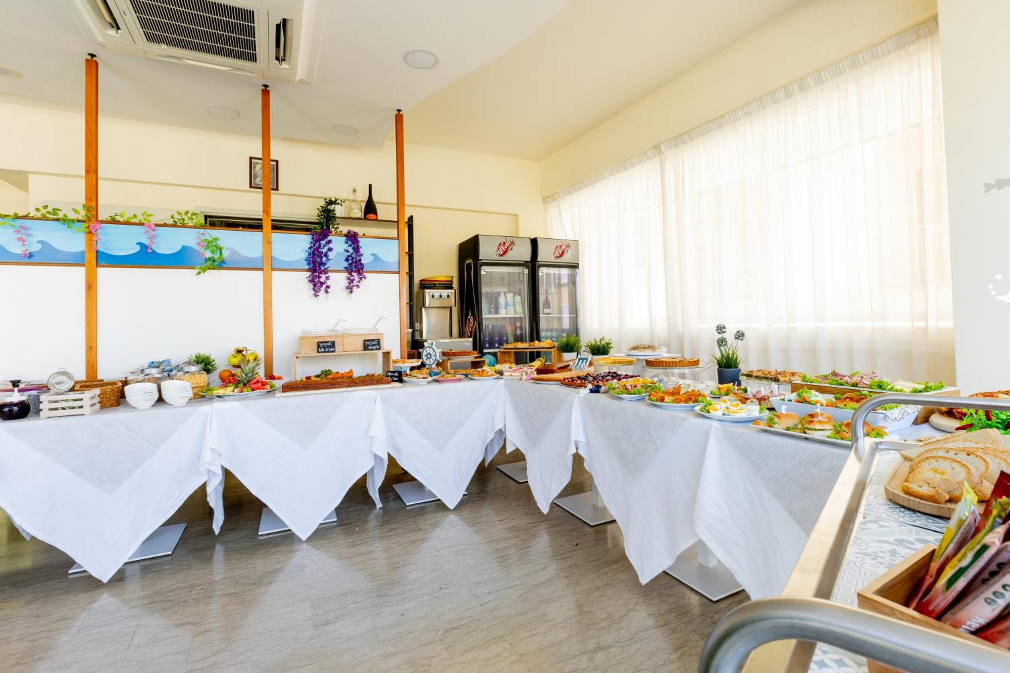 Hotel Kim Rimini Luaran gambar