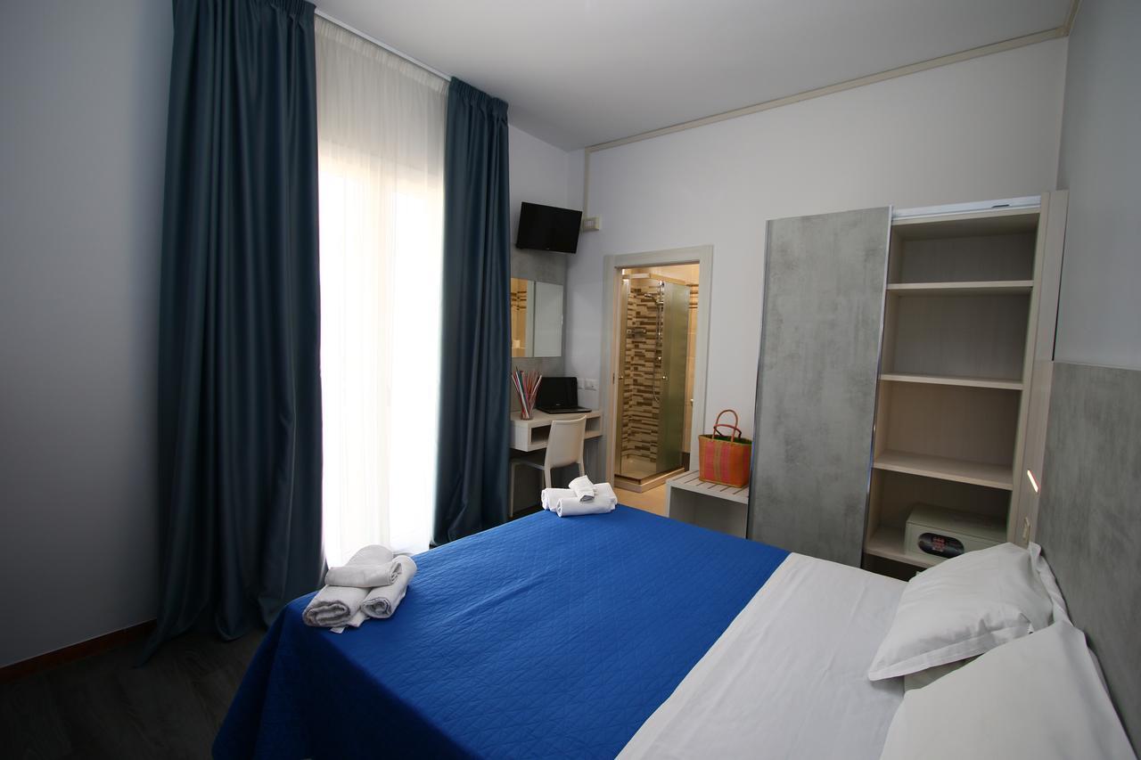 Hotel Kim Rimini Luaran gambar